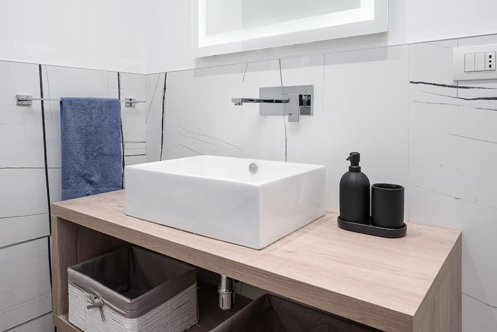 Gioia Studio Apartment Milano Esterno foto